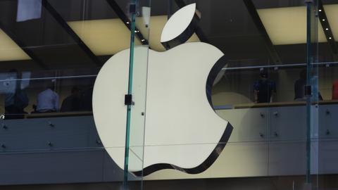 Apple, Samsung settle 7-year patent dispute over smartphone design