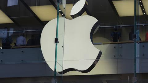 Apple drops iPhone bombshell on already reeling stock market