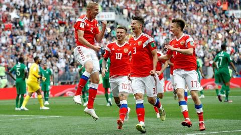 Russia hope for World Cup miracle as they face Spain