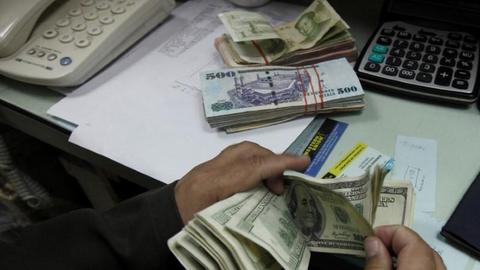 Pakistani rupee strengthens on reports of China loan