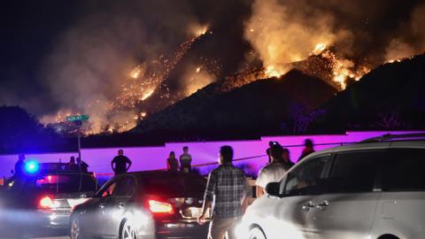 California wildfire forces more than 21,000 to evacuate homes
