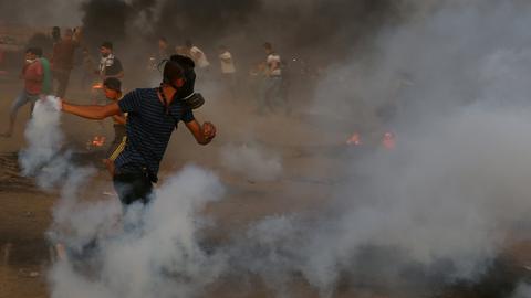 Israeli troops kill three Palestinians near Gaza-Israel fence