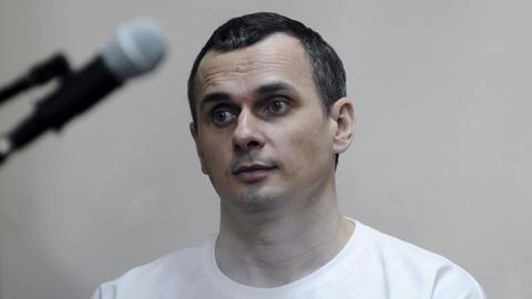 Jailed Ukrainian filmmaker Oleg Sentsov wins EU rights award