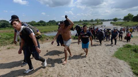 Third US-bound migrant caravan enters Mexico
