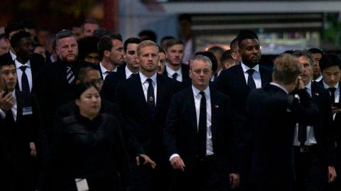 Leicester City players pay respects at owner's Thai funeral