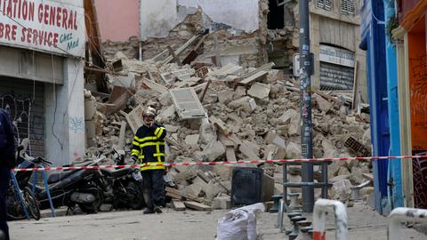 Fifth body found under collapsed buildings in French city of Marseille