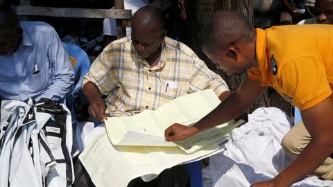 Internet cut to avoid 'uprising' as DRC counts votes