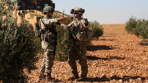 Syria regime forces shouldn't be allowed in Manbij – Turkey