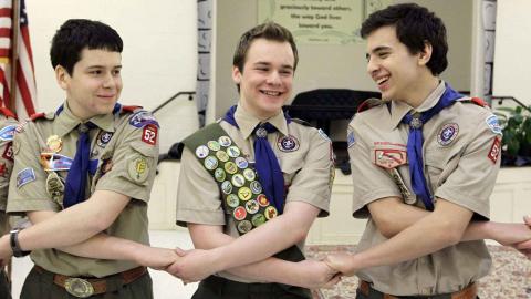 US Boy Scouts to accept transgender members