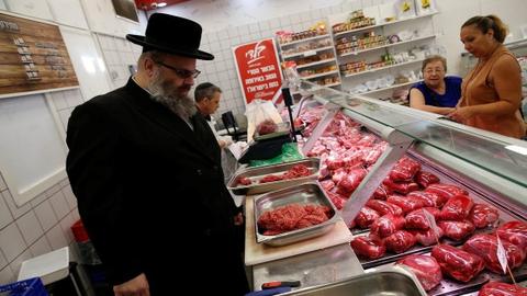 Ritual slaughter ban worries Muslims and Jews in Belgium’s Flanders