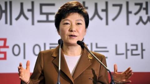 S Korea prosecutor says president was in on bribery