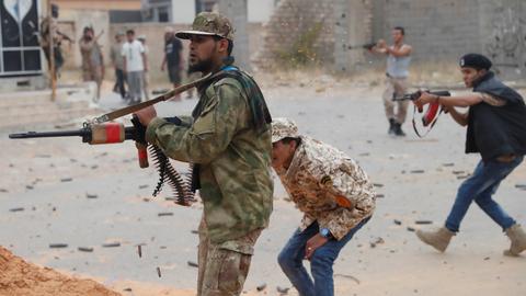 Violent clashes rage south of Libya's Tripoli