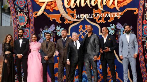 Will Smith goes from fear to joy as Aladdin's new genie