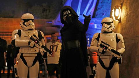 Disney aims to thrill 'Star Wars' fans of all kinds at US parks