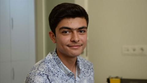 Syrian student in Turkey thrives in national middle school Exam