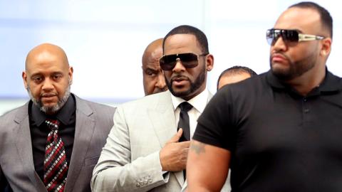 R. Kelly charged in Minnesota with soliciting sex from minor