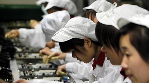 Foxconn admits overtime by student interns in China factory