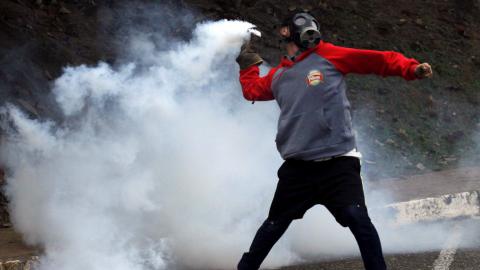 Anti-Maduro protests turn violent in Venezuela