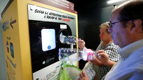 Rome offers free metro travel for plastic recyclers