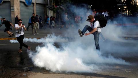 Chile president declares state of emergency after violent protests