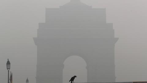 Indian capital banishes some cars in hope of clearing the air