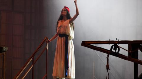 Rebellious musical 'Les Miserables' resonates in Venezuela