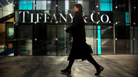 France’s LVMH secures deal to buy Tiffany for $16.2 billion
