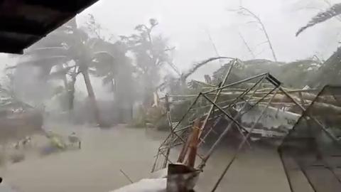 Typhoon kills three in Philippines, hundreds of flights halted