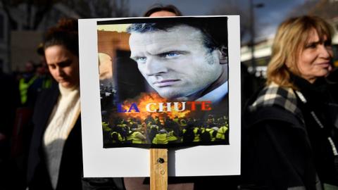 French PM offers proposals as strike enters day seven