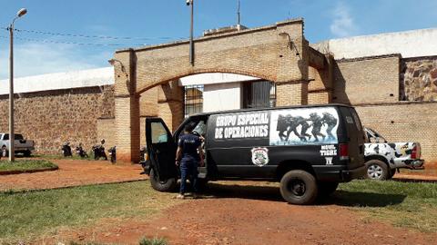 Nearly 80 'highly dangerous' inmates escape Paraguay prison