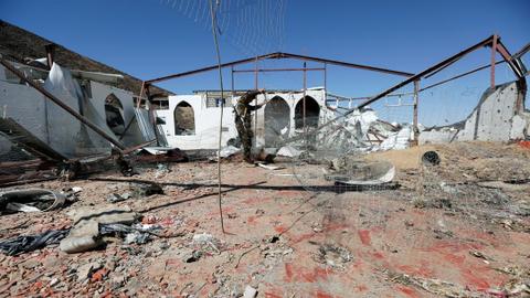 Fighting sharply rises in Yemen, endangering peace efforts