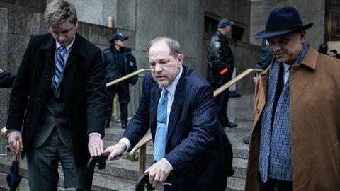 Prosecutors rest case in Weinstein's rape trial