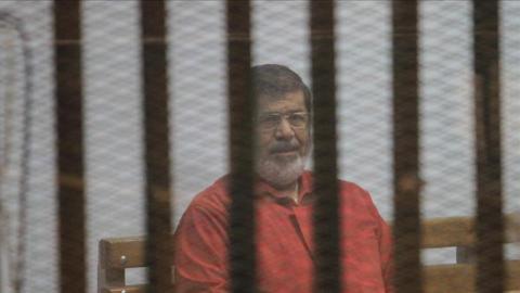 Final verdict in Morsi's ‘espionage' trial postponed