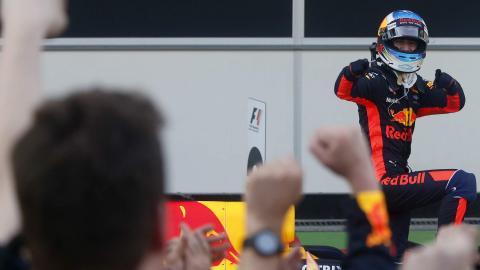 Ricciardo wins chaotic Azerbaijan Grand Prix, Vettel penalised