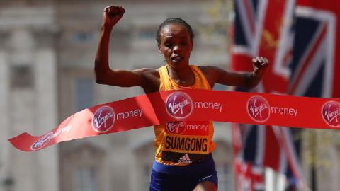 Jemima Sumgong wins London Marathon despite her fall