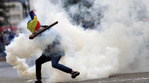 Venezuelan opposition announces new anti-Maduro strike