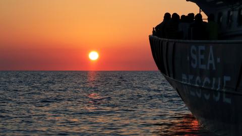 Dozens of migrants dead in one day after second shipwreck off Libyan coast