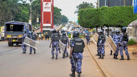 Ugandan Police to Continue Dispersing Illegal Assemblies Despite Court Ruling.
