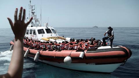 Γιατί ο ΟΗΕ κατηγόρησε την Ιταλία επειδή δεν κατάφερε να σώσει 200 ​​μετανάστες από τον πνιγμό