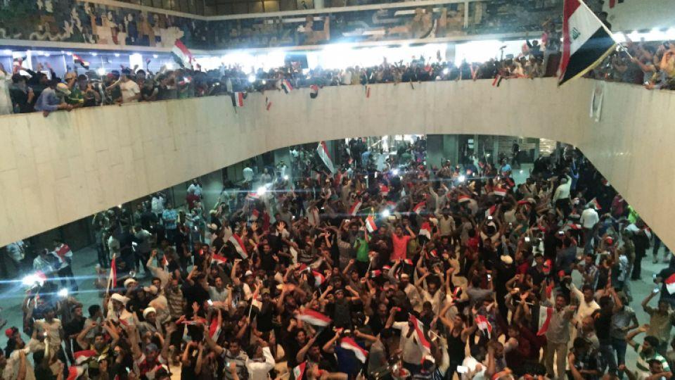 Iraqi protesters storm Green Zone, enter parliament building