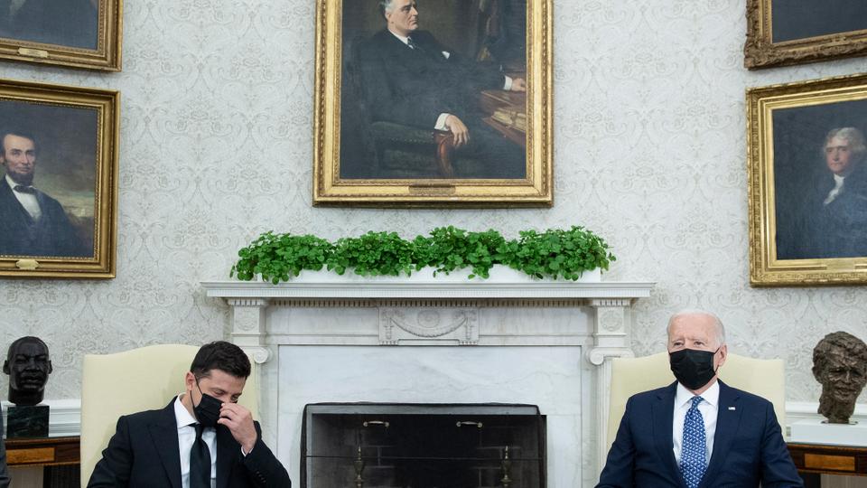 US President Joe Biden(R) meets with Ukraine's President Volodymyr Zelensky in the Oval Office of the White House, on September 1, 2021, in Washington, DC