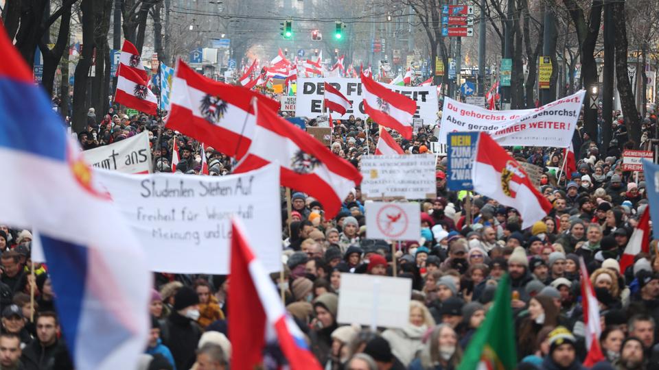 Protesters demonstrate against the Austrian government's measures taken in order to limit the spread of the coronavirus, on December 11, 2021 in Vienna.