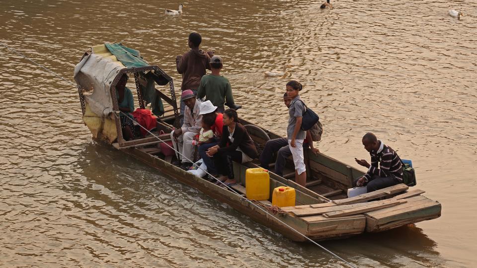 The ship had left the city of Antanambe, in the eastern Mananara North district in the early hours of Monday.