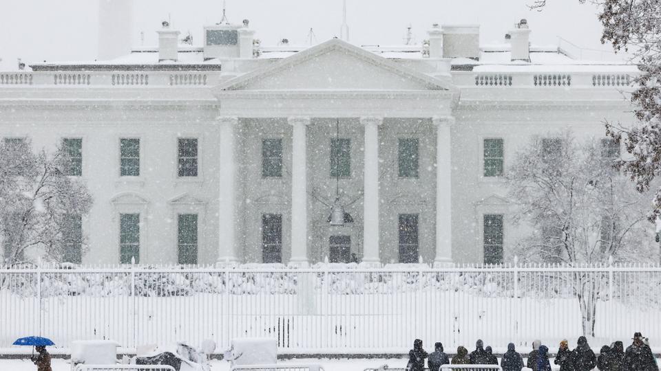 The heavy snow accumulated on roadways and power lines, causing treacherous travel conditions and leaving homes and businesses without electricity.