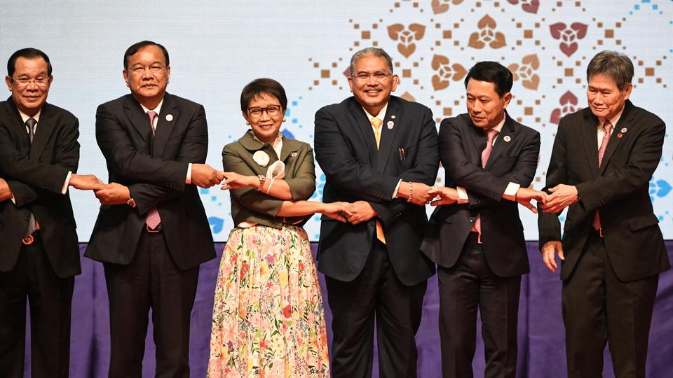 Southeast Asian foreign ministers are gathering in Cambodia for meetings addressing persisting violence in Myanmar and other issues, joined by top diplomats from the United States, China and Russia.