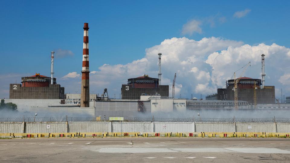 Zaporizhzhia plant, near the front line of the fighting, is held by Russian troops and operated by Ukrainian workers.