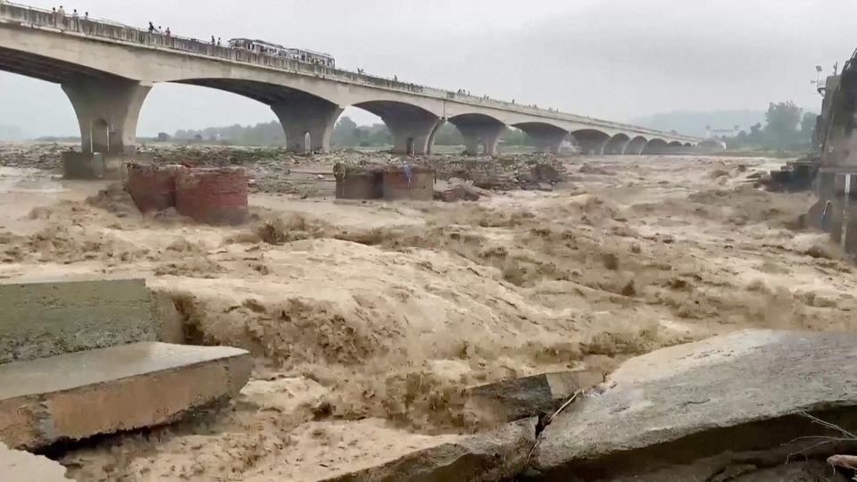 Heavy showers followed by landslides and flooding in the Himalayan state of Himachal Pradesh over the past three days killed at least 36 people, a state government official told Reuters.