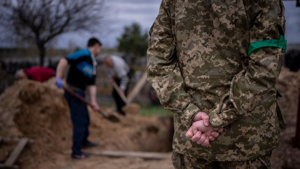 Zaluzhnyi provided no details and did not say whether the figure he cited included all service personnel killed in action, such as border guards.