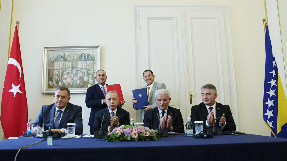 Relations between Türkiye and Bosnia and Herzegovina are 