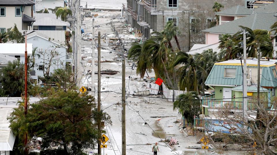 regains tropical storm it reaches n.